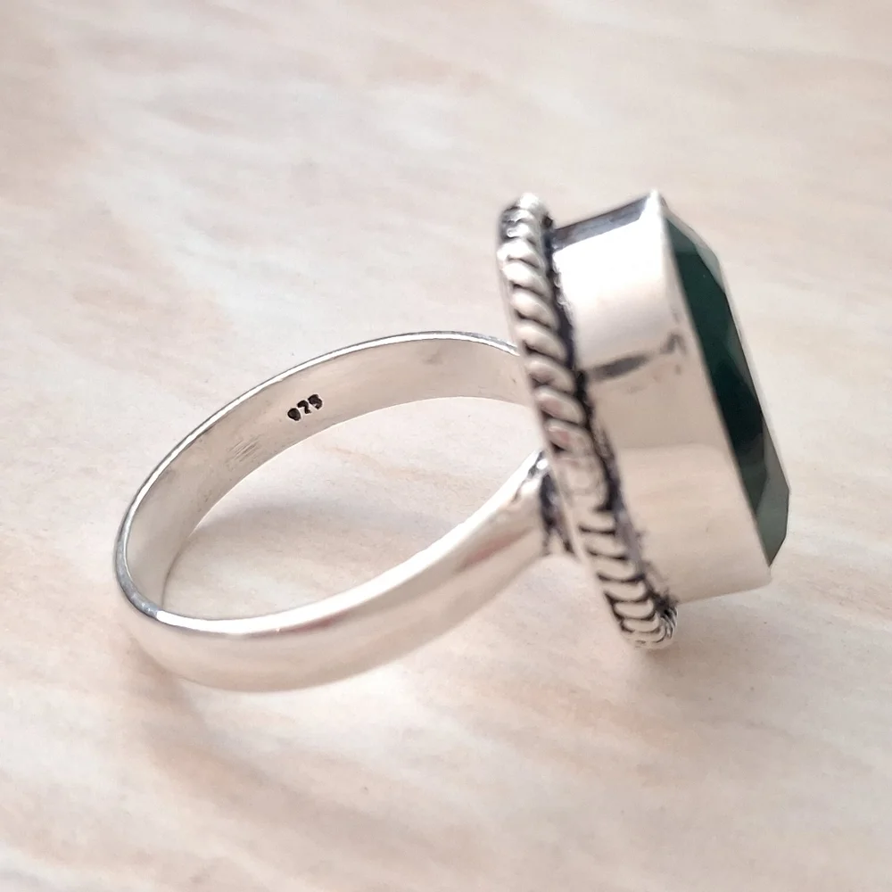 Stunning Genuine Raw Emerald Bezel Cut 925 Sterling Silver Ring 7 1/4 - Picture 8 of 8
